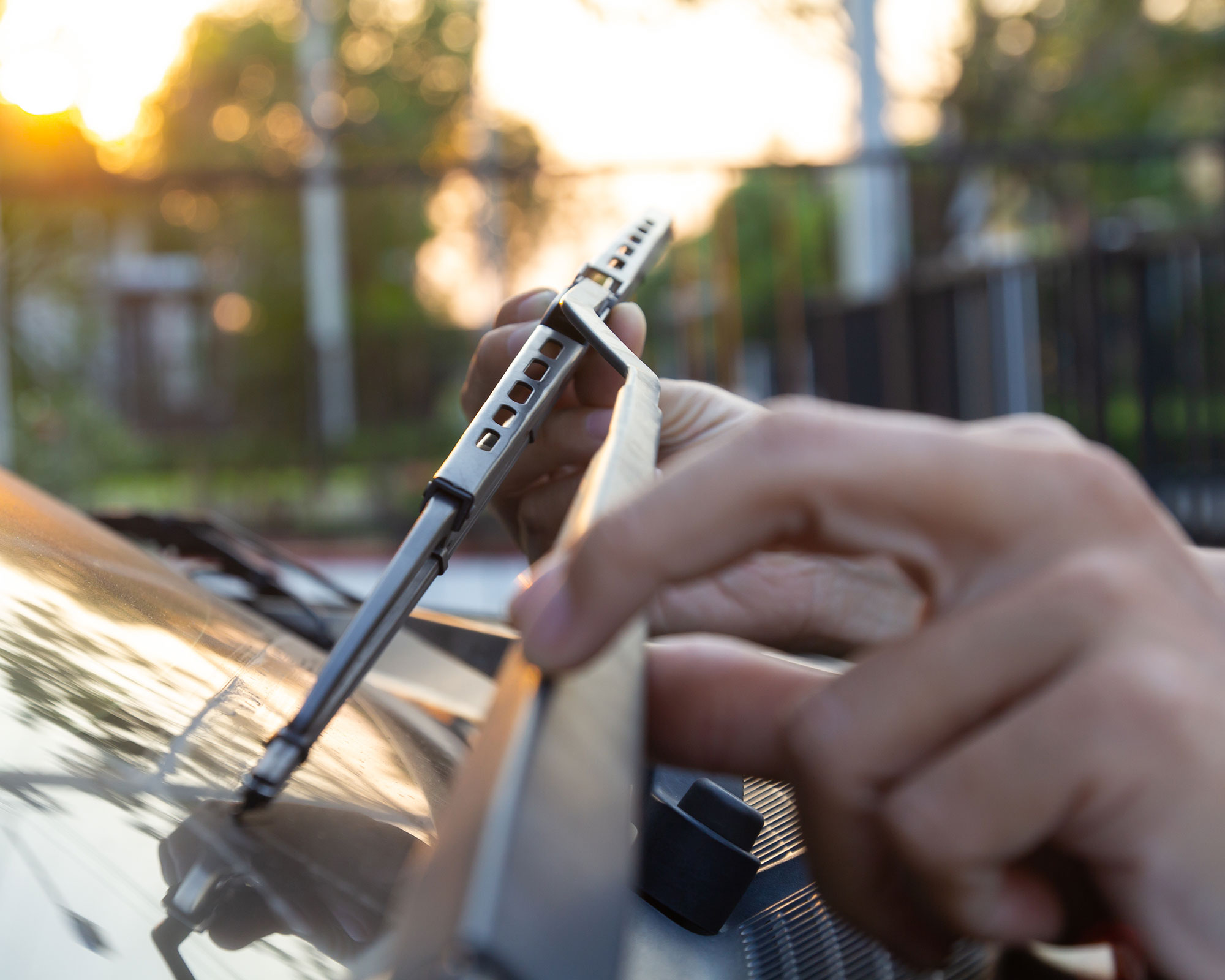 Wiper blade maintenance